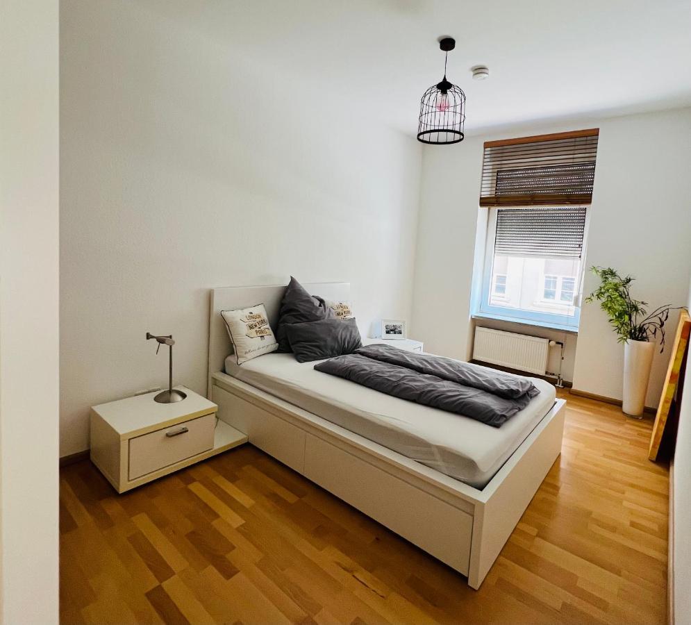 Grosses Und Helles Innenstadt Apartment - Ferienwohnung Bad Homburg vor der Höhe Zewnętrze zdjęcie